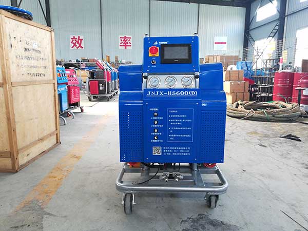 聚脲噴涂機加熱功率是多大?(圖1) 高壓JNJX-H5600(D)聚脲噴涂機