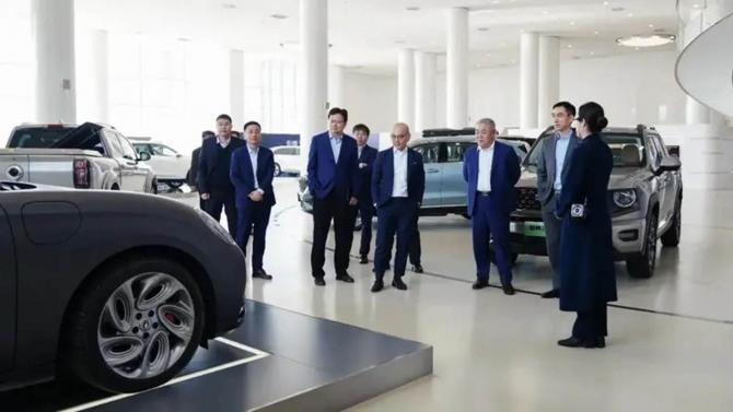 長城汽車與IBM咨詢達成長期戰略合作，攜手推進汽車信息咨詢服務轉型升級